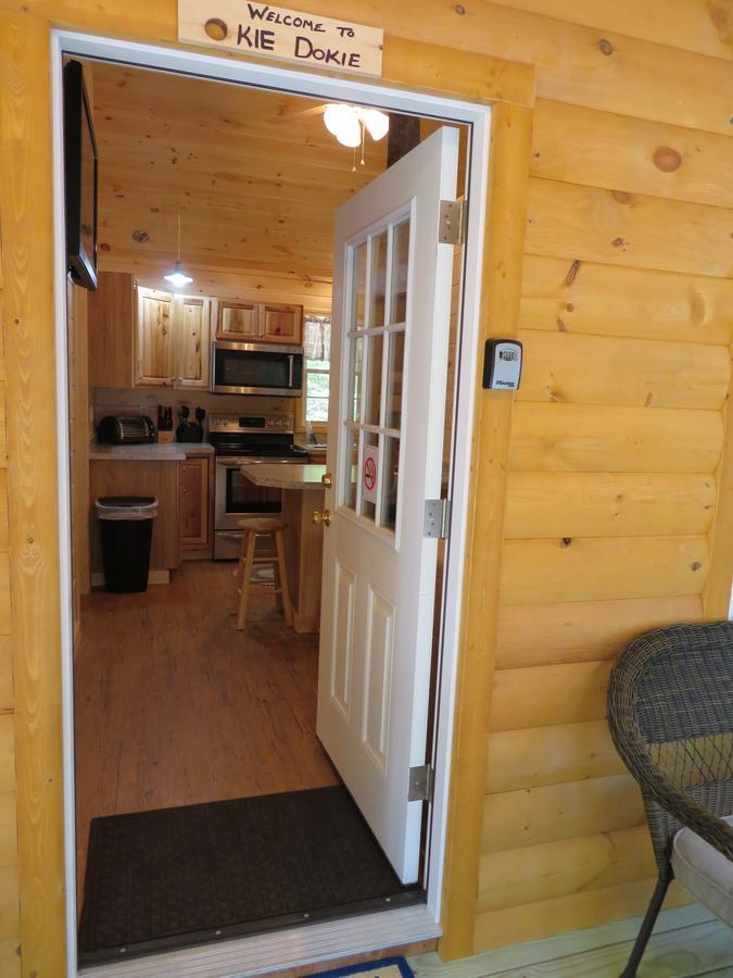 Okie Dokie Cabins Tamworth Exterior foto